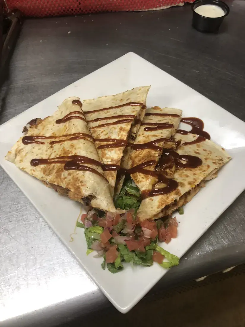 BBQ chicken quesadilla wedges with pico de gallo, food photography by chef J.O. King